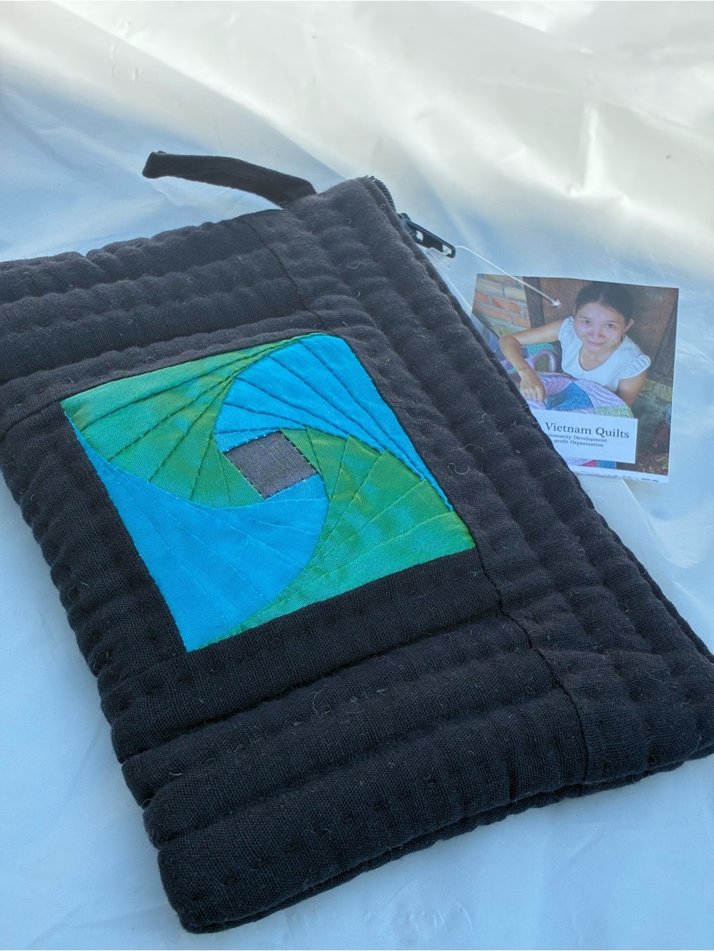 NEW Vietnam Quilts Hand-Quilted Pouch Geometric Blue Green
